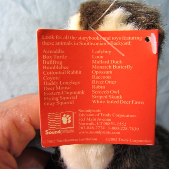 plush 2002 RIVER otter Smithsonian's Backyard NWT (w1747) - Picture 8 of 9